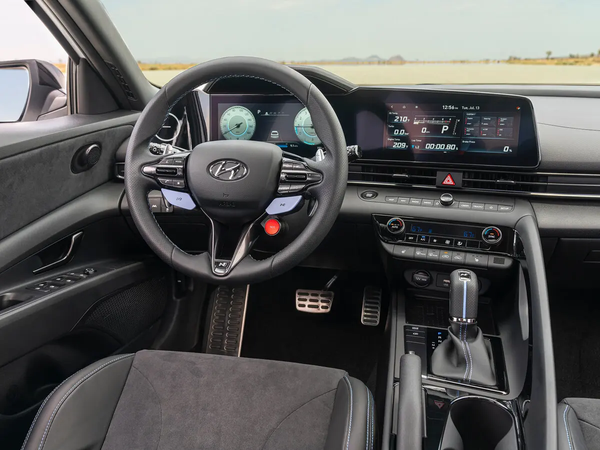 Hyundai Elantra N I Седан — сүрөт 6