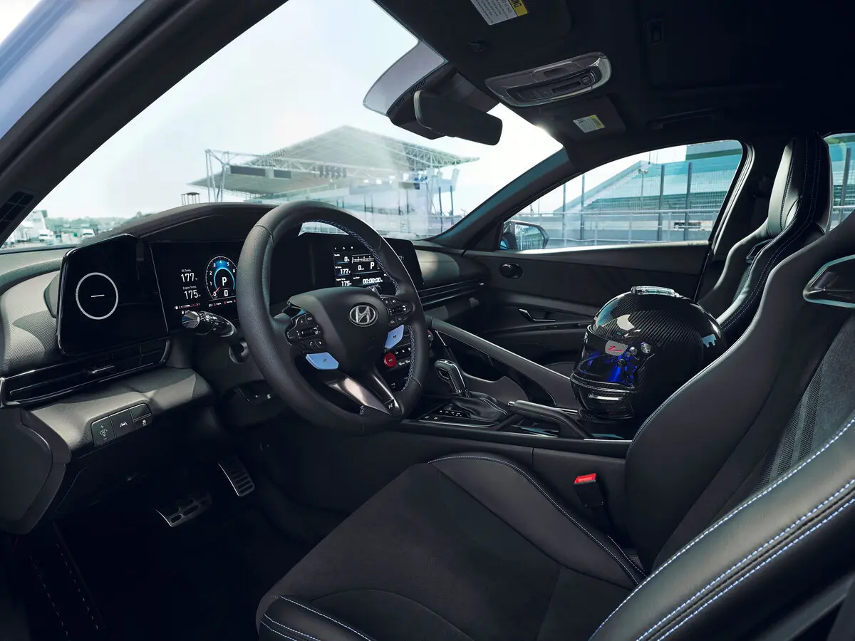 Hyundai Elantra N I Седан — сүрөт 7