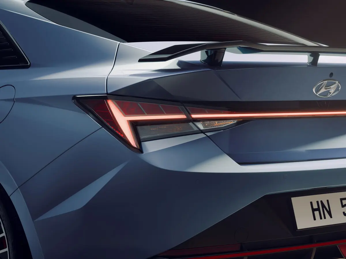 Hyundai Elantra N I Седан — сүрөт 13