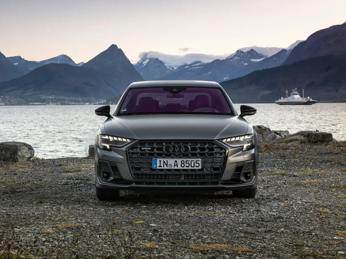 Audi A8 IV (D5) Рестайлинг Седан — photo 3