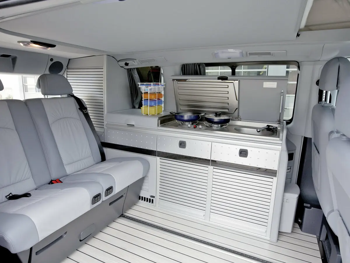 Mercedes-Benz Marco Polo II (W639) Рестайлинг Минивэн — 照片 6