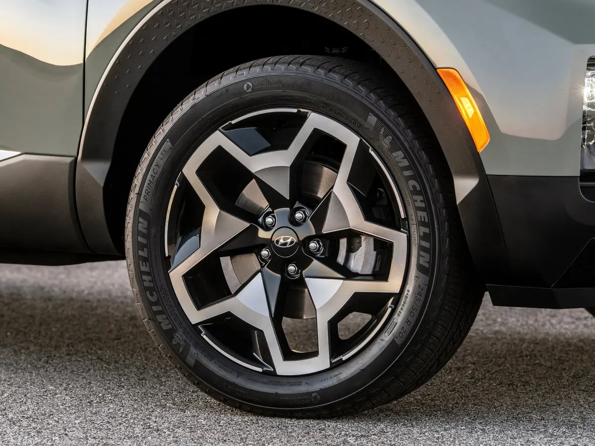 Hyundai Santa Cruz I Пикап Двойная кабина — photo 18