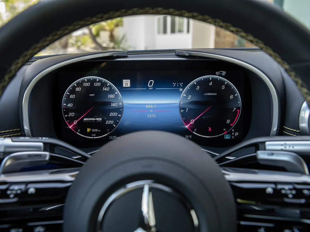 Mercedes-Benz SL-Класс AMG IV (R232) Родстер SL 63 — сүрөт 9