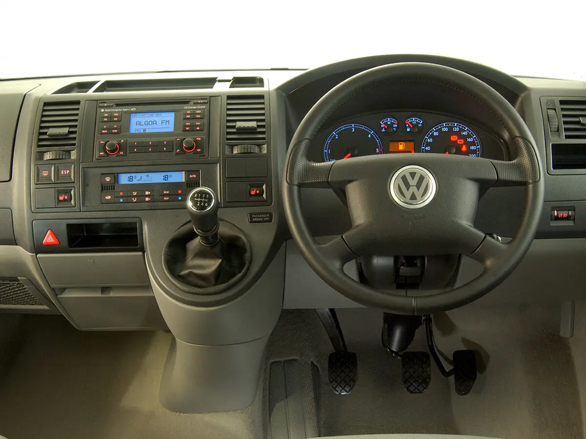 Volkswagen Caravelle T5 Минивэн LWB — сүрөт 6