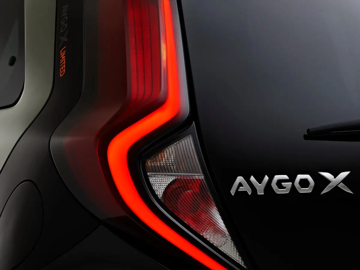 Toyota Aygo X I Хэтчбек 5 дв. — фото 14