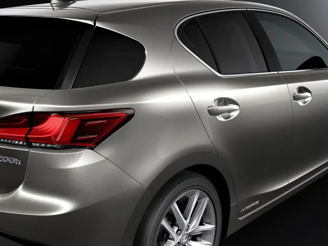 Lexus CT I Рестайлинг 2 Хэтчбек 5 дв. — сүрөт 10