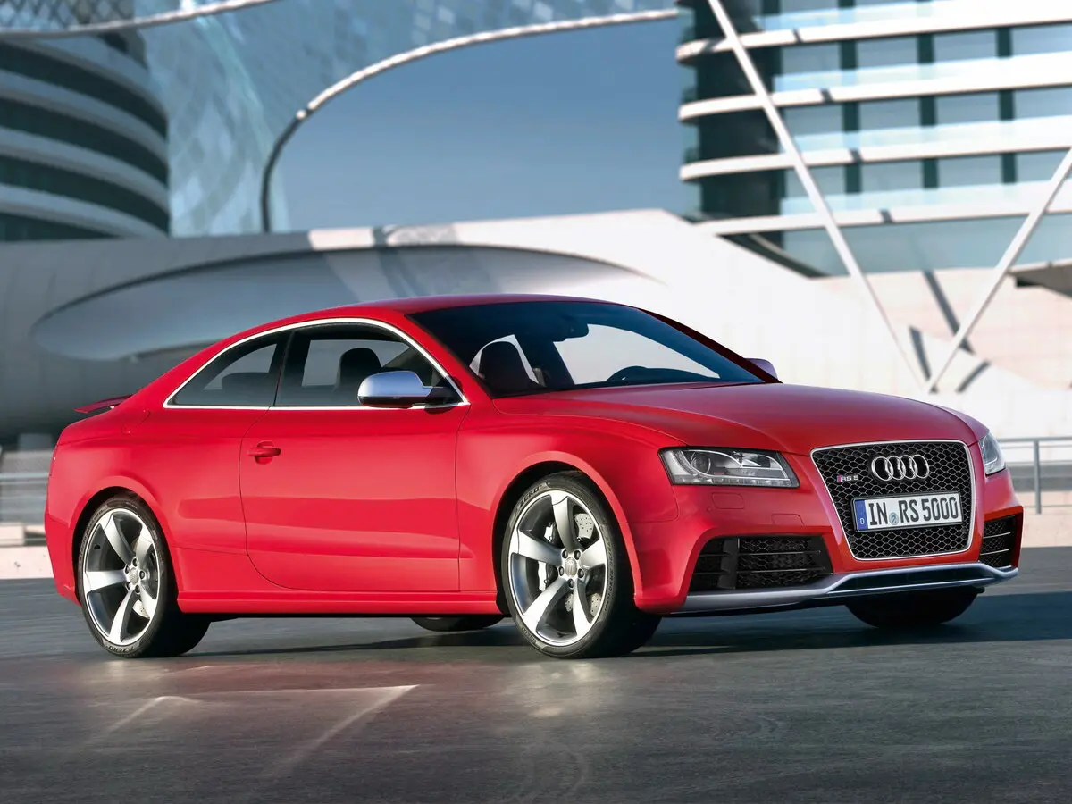 Audi RS 5 I (8T)