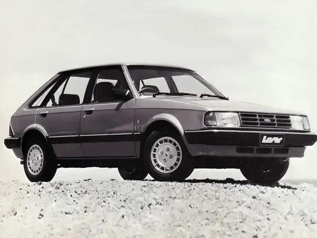 Ford Laser I Хэтчбек 5 дв.