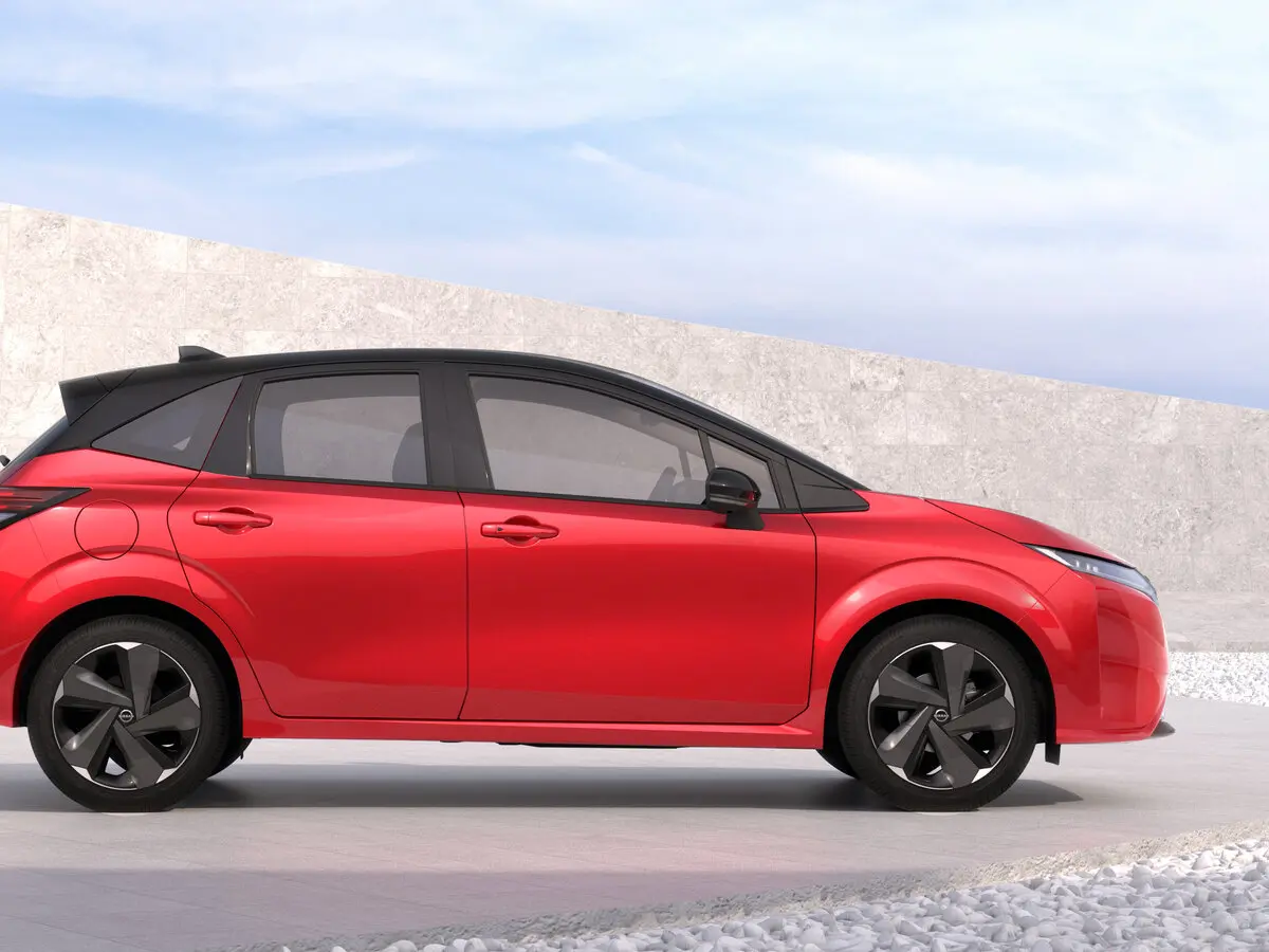 Nissan Note III Хэтчбек 5 дв. Aura — фото 2