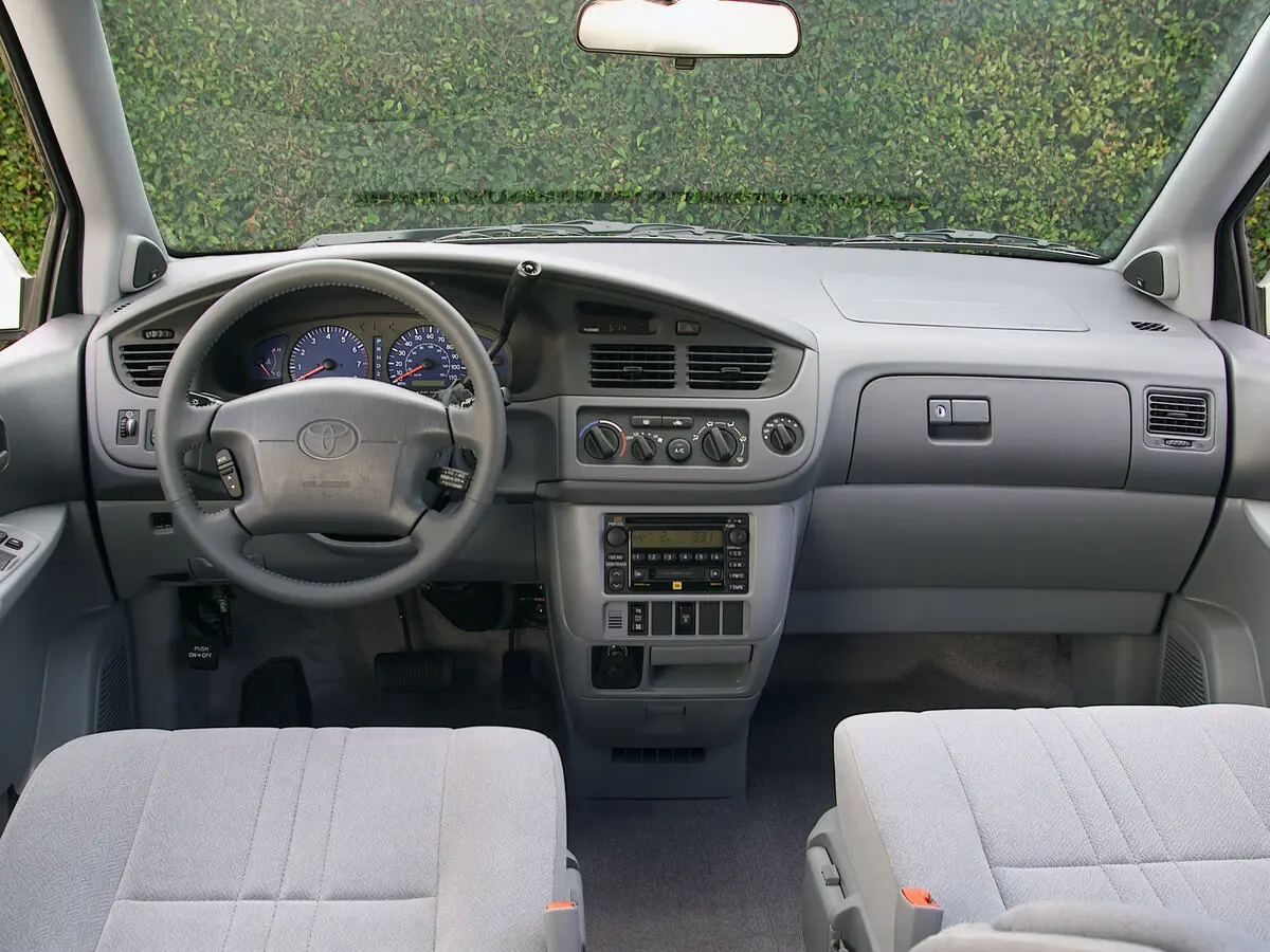 Toyota Sienna I Рестайлинг Минивэн — фото 5