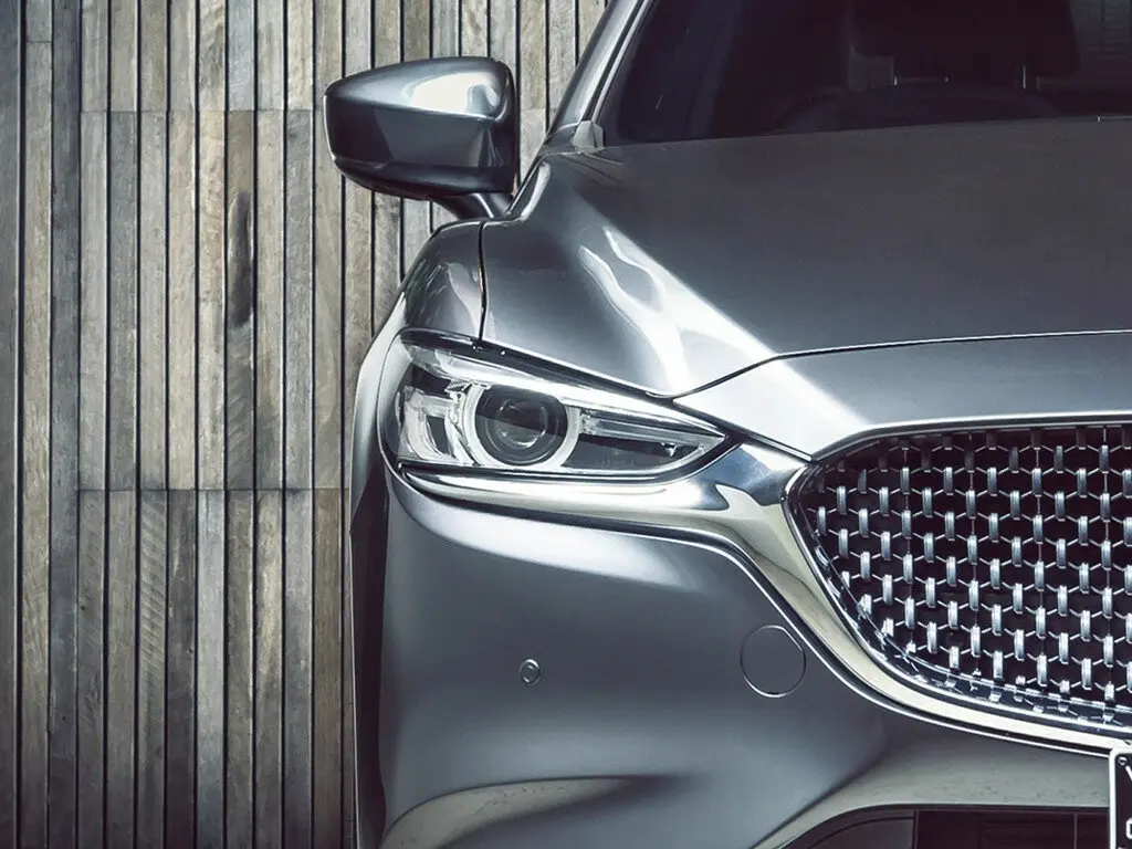 Mazda Atenza III Рестайлинг 2 Седан — сүрөт 12