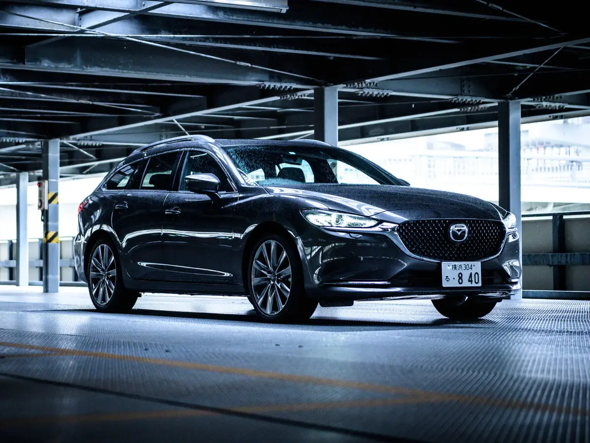 Mazda Atenza III Рестайлинг 2 Универсал 5 дв.