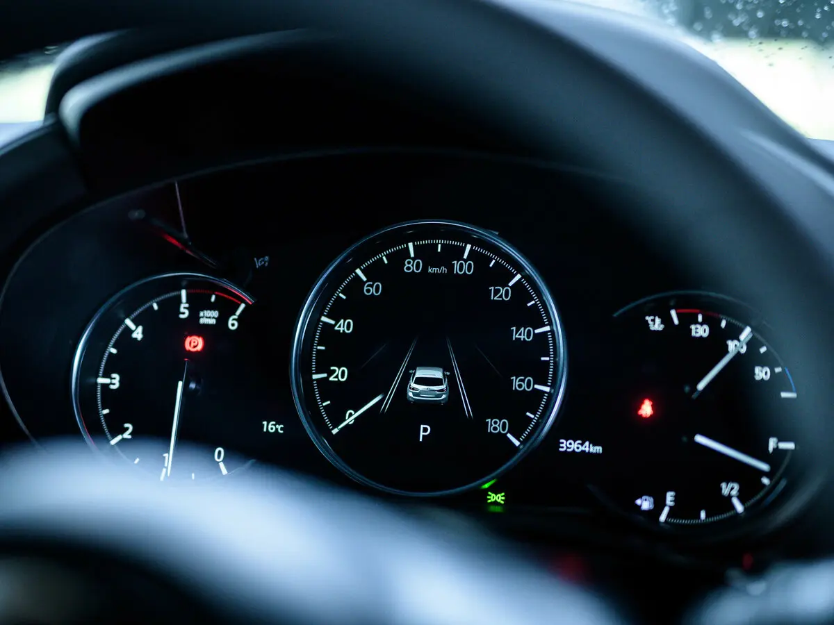 Mazda Atenza III Рестайлинг 2 Универсал 5 дв. — сүрөт 5
