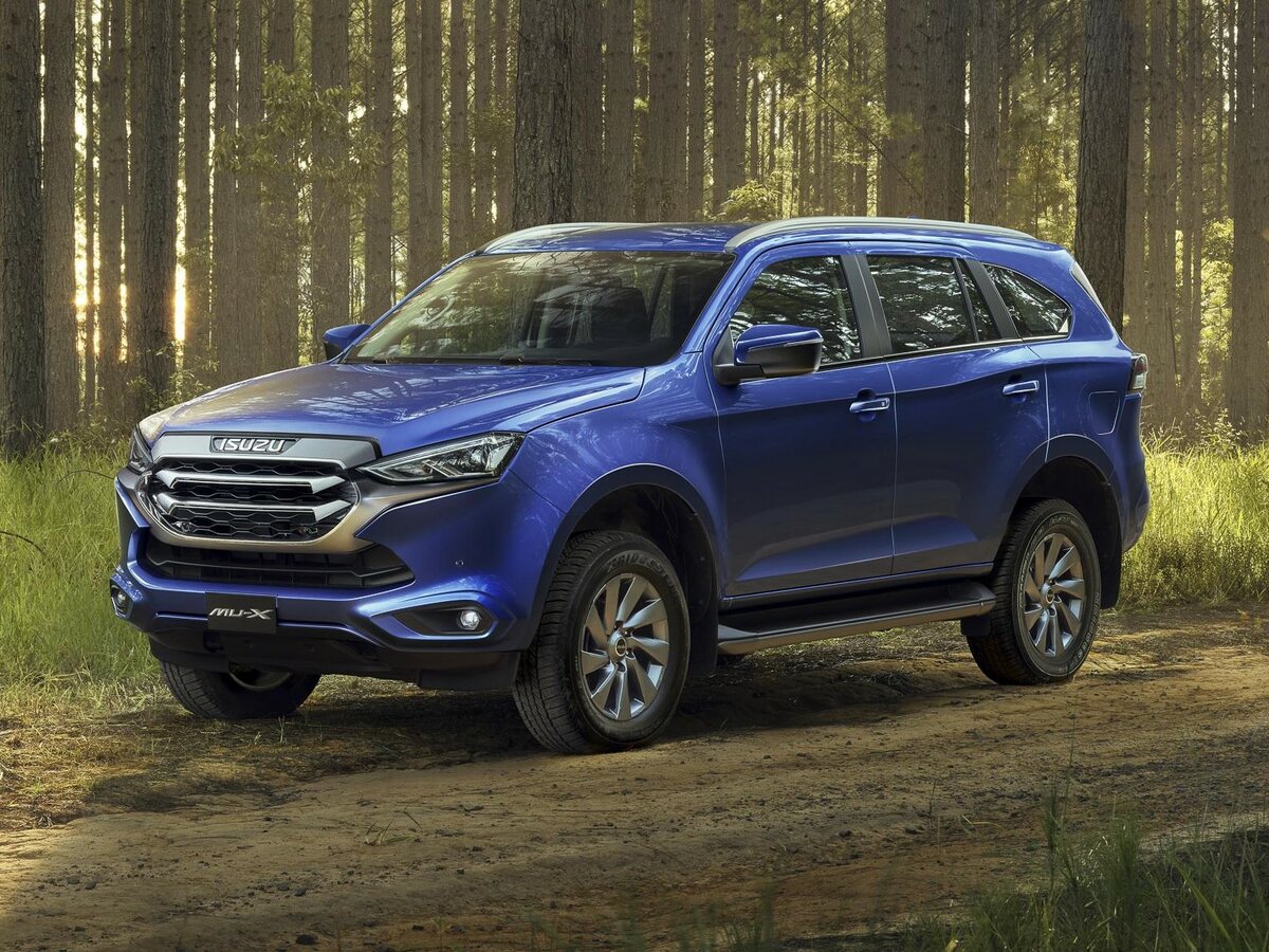 Isuzu MU-X II Внедорожник 5 дв.