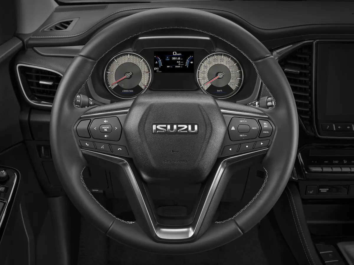 Isuzu MU-X II Внедорожник 5 дв. — сүрөт 9