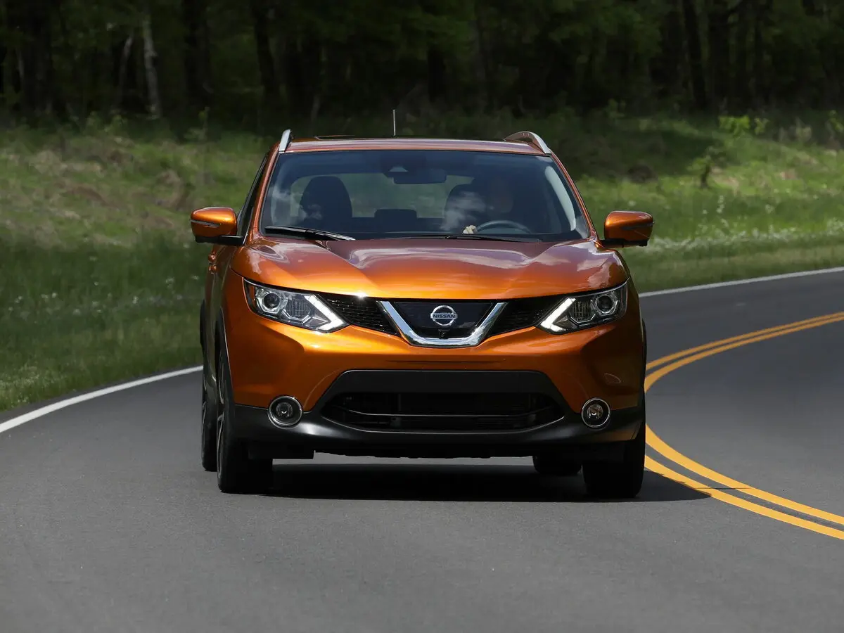Nissan Rogue Sport I Внедорожник 5 дв. — photo 3