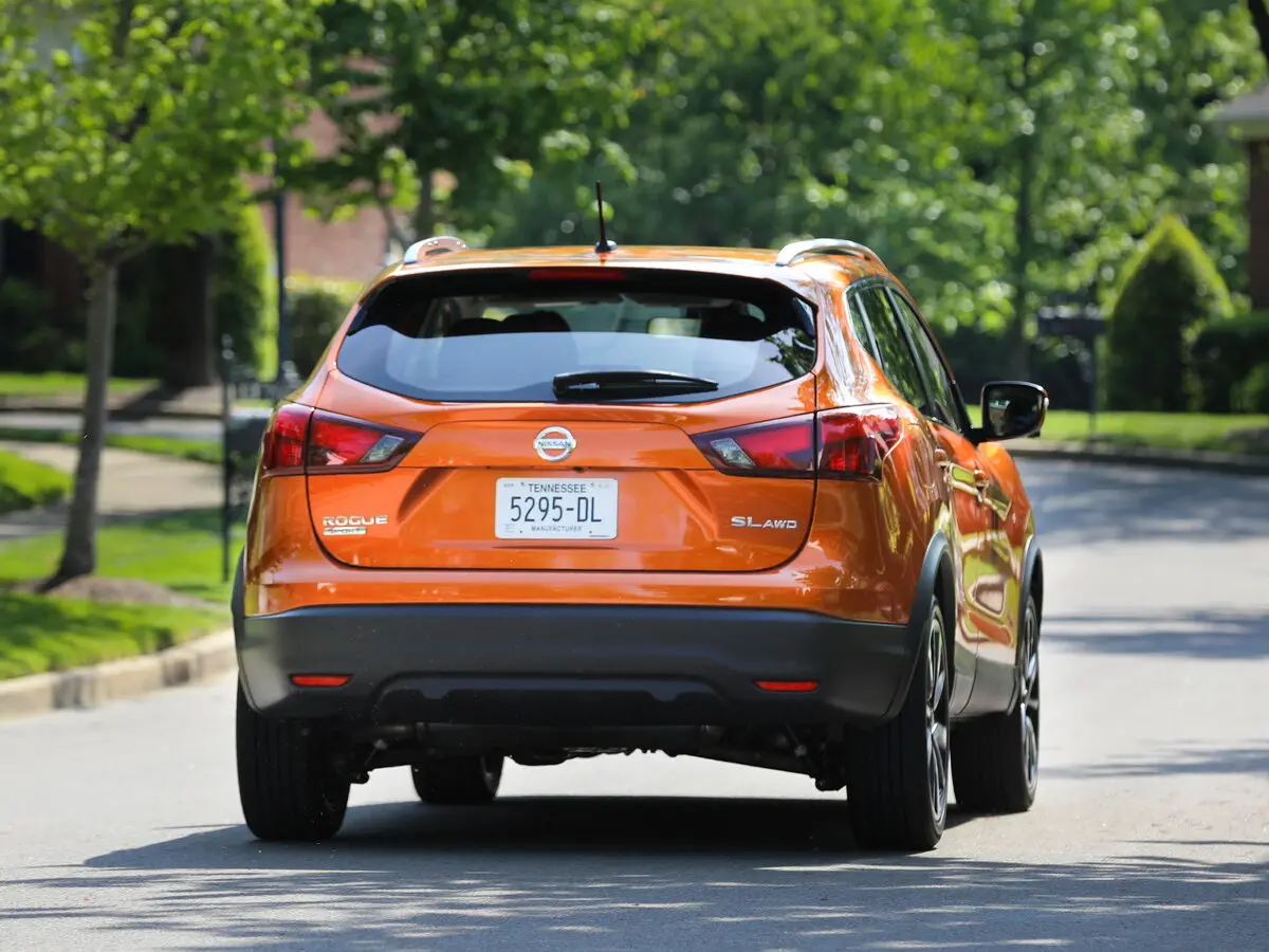 Nissan Rogue Sport I Внедорожник 5 дв. — photo 4