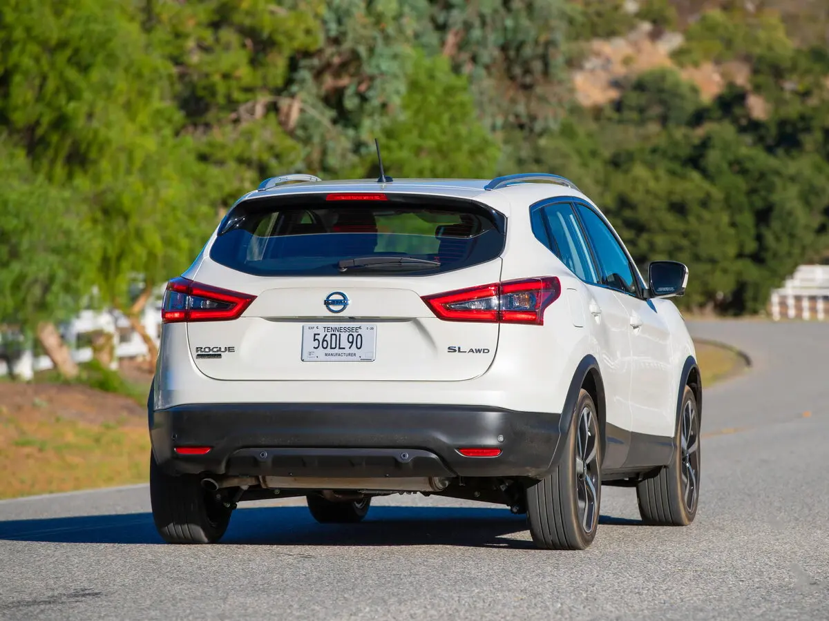 Nissan Rogue Sport I Рестайлинг Внедорожник 5 дв. — сүрөт 4