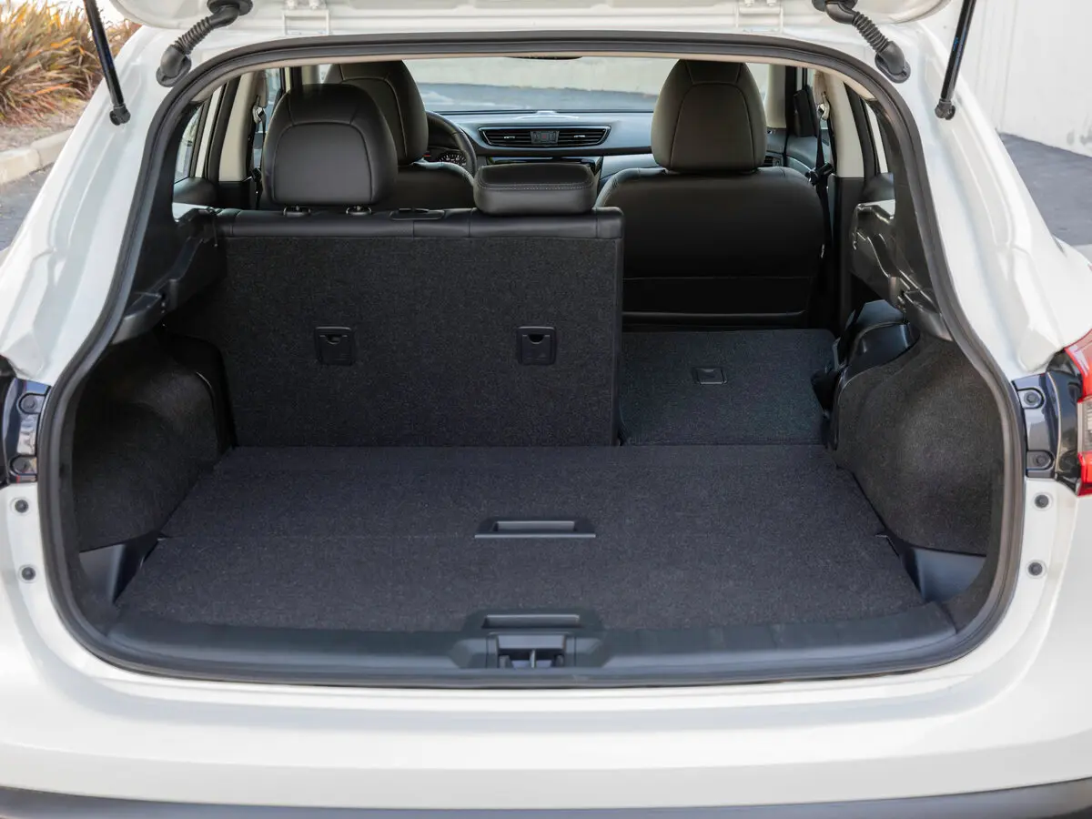 Nissan Rogue Sport I Рестайлинг Внедорожник 5 дв. — сүрөт 11