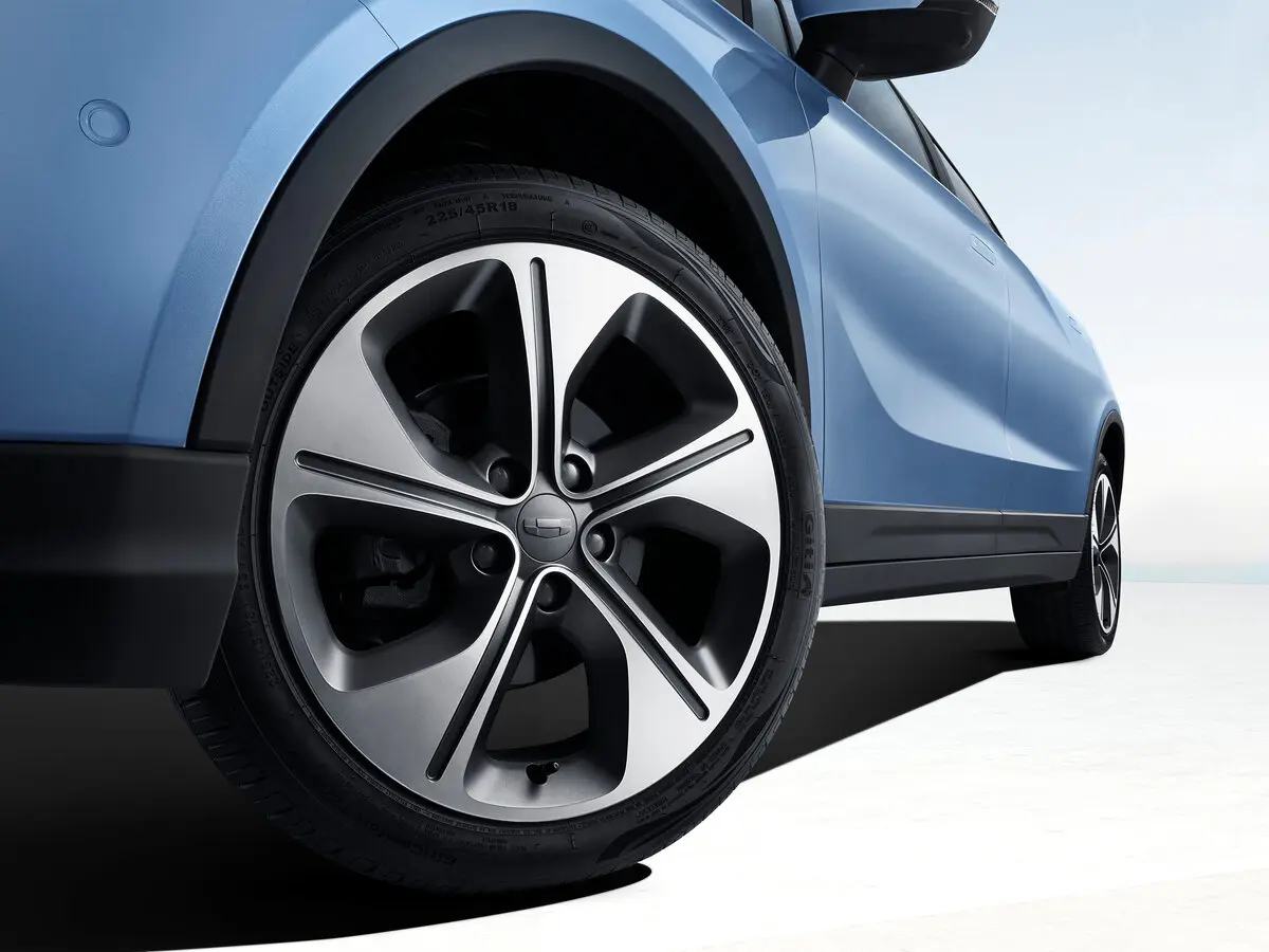 Geely Geometry C 2020 – 2024 Хэтчбек 5 дв. — 照片 13