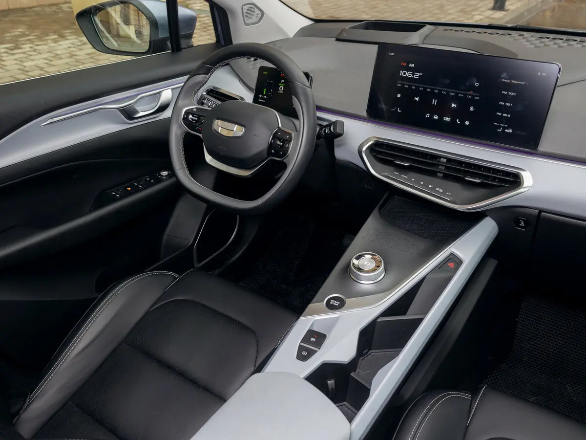 Geely Geometry C 2020 – 2024 Хэтчбек 5 дв. — 照片 20