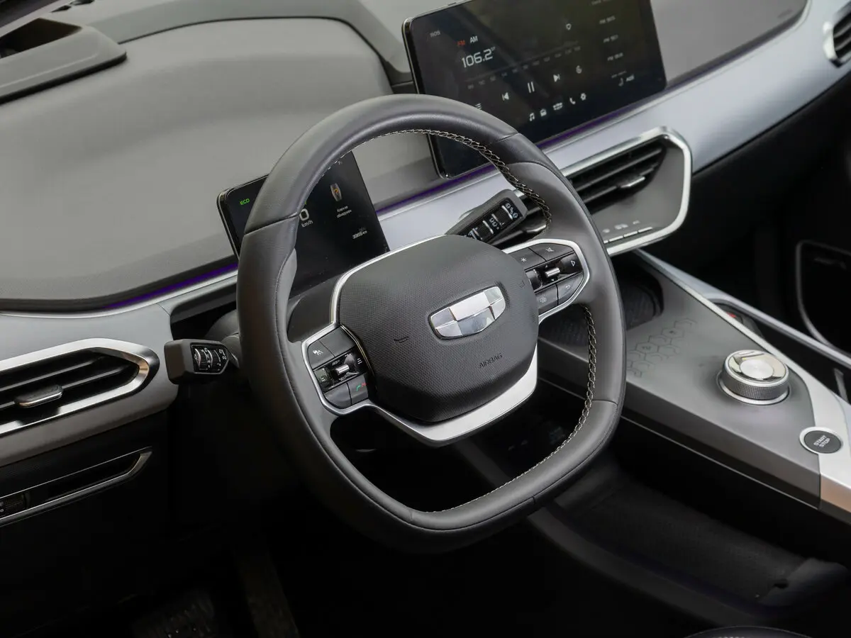 Geely Geometry C 2020 – 2024 Хэтчбек 5 дв. — 照片 23