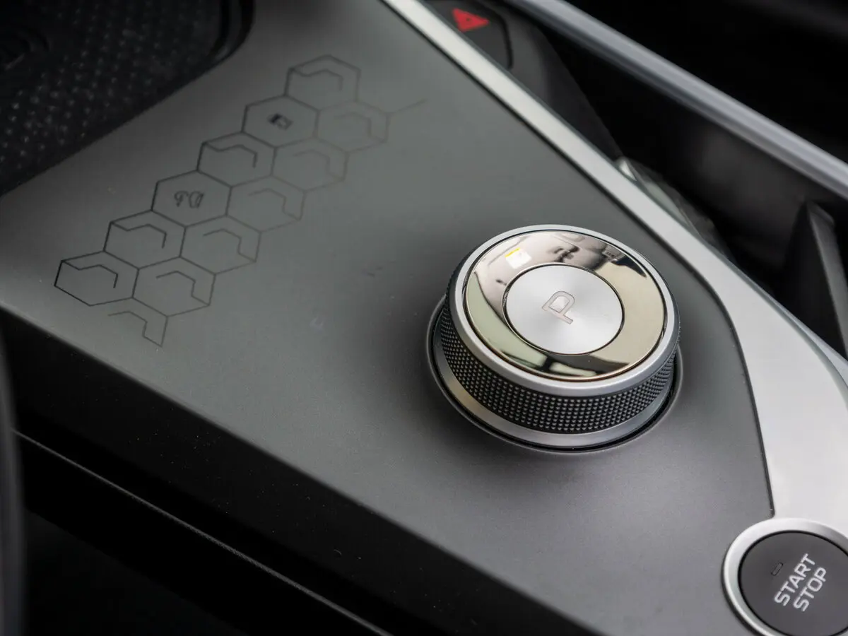 Geely Geometry C 2020 – 2024 Хэтчбек 5 дв. — 照片 26