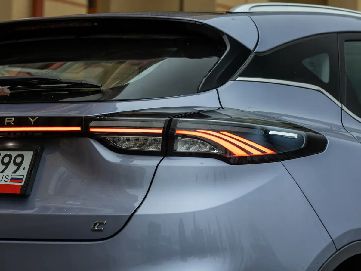 Geely Geometry C 2020 – 2024 Хэтчбек 5 дв. — 照片 30