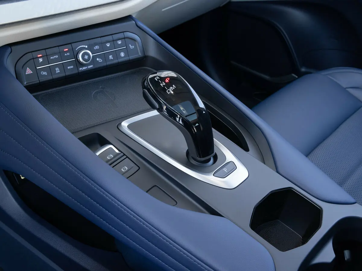 Haval F7 I Рестайлинг Внедорожник 5 дв. — сүрөт 11