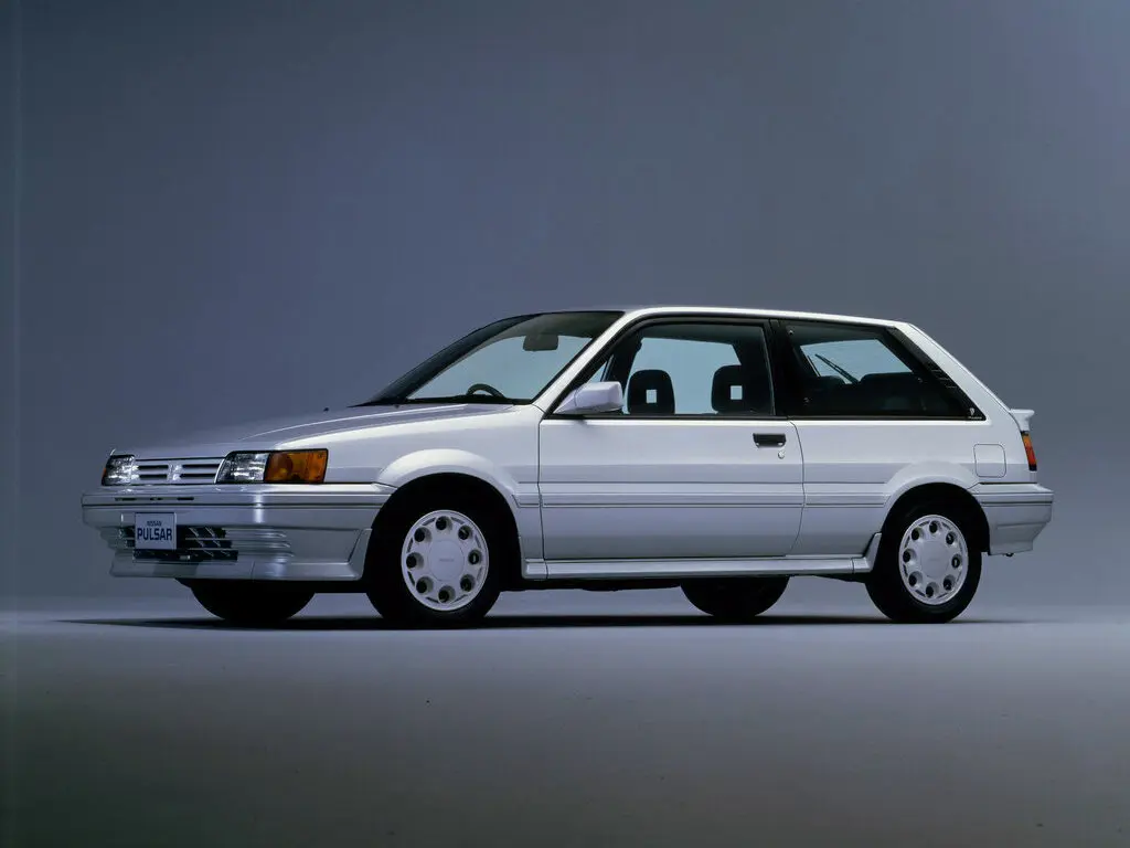 Nissan Pulsar III (N13) Хэтчбек 3 дв.