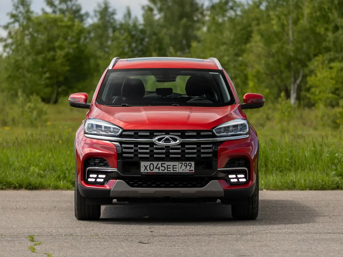Chery Tiggo 8 I Рестайлинг Внедорожник 5 дв. — сүрөт 18