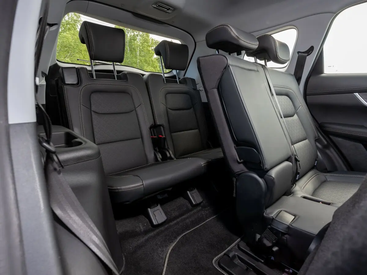 Chery Tiggo 8 I Рестайлинг Внедорожник 5 дв. — сүрөт 27