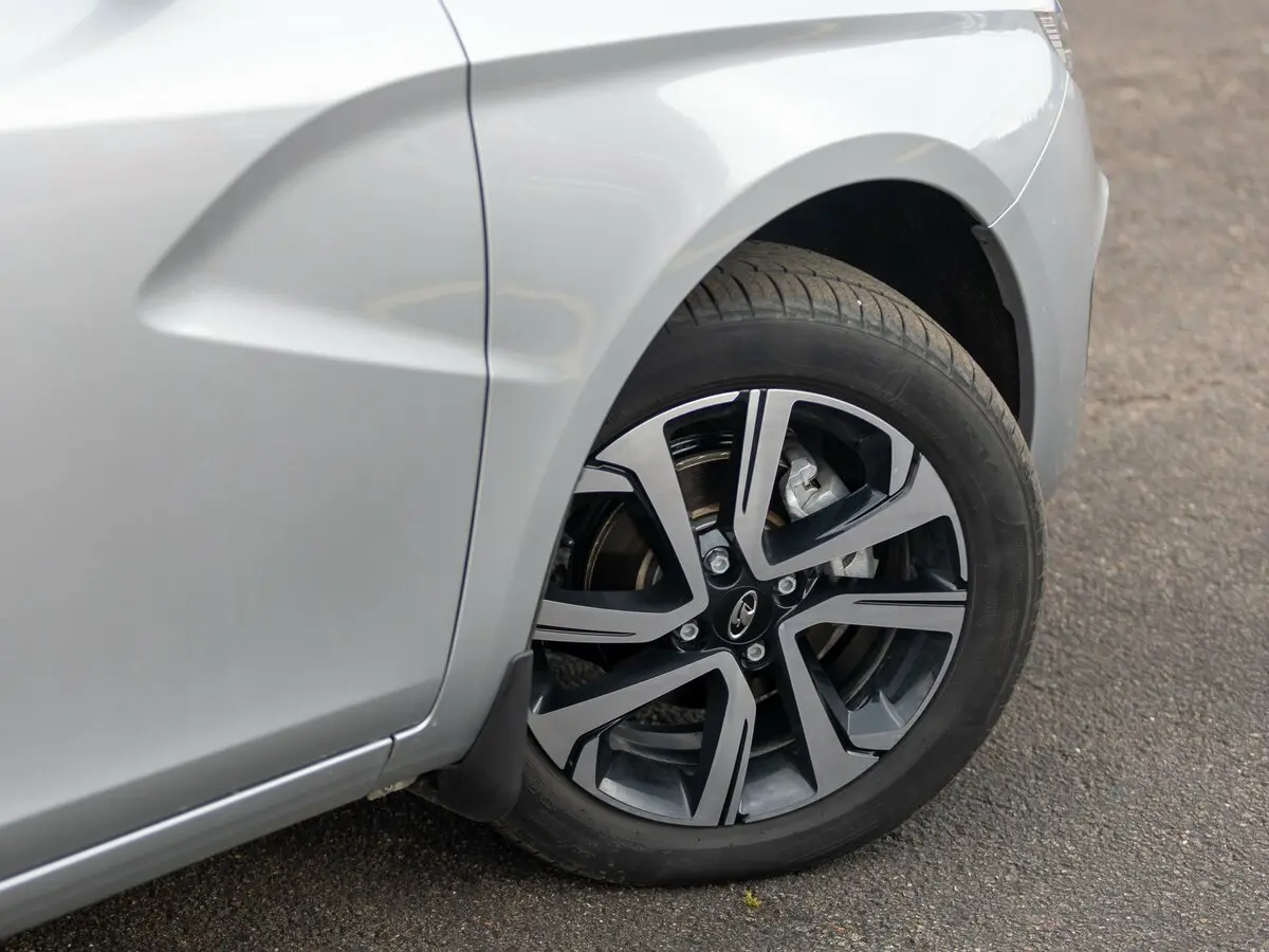 Lada (ВАЗ) Vesta I Рестайлинг (NG) Седан — сүрөт 18