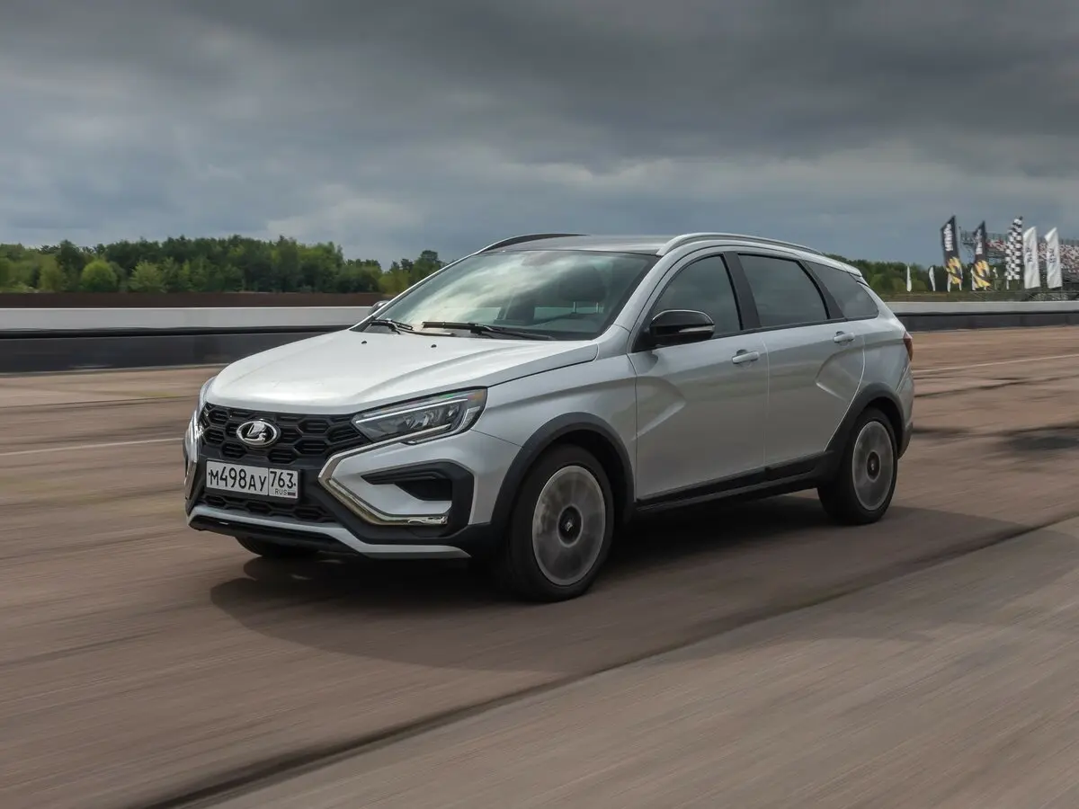 Lada (ВАЗ) Vesta I Рестайлинг (NG) Универсал 5 дв. SW Cross — сүрөт 11