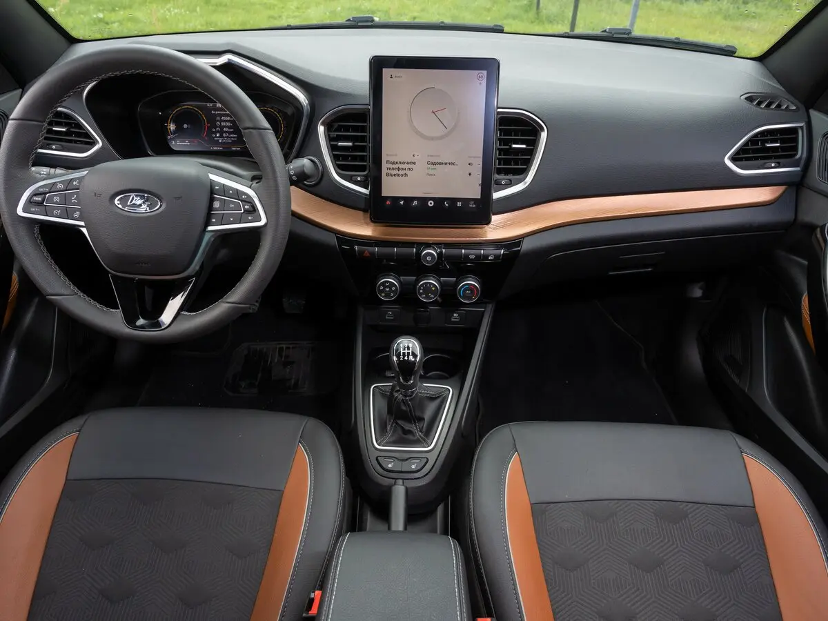 Lada (ВАЗ) Vesta I Рестайлинг (NG) Универсал 5 дв. SW Cross — сүрөт 14