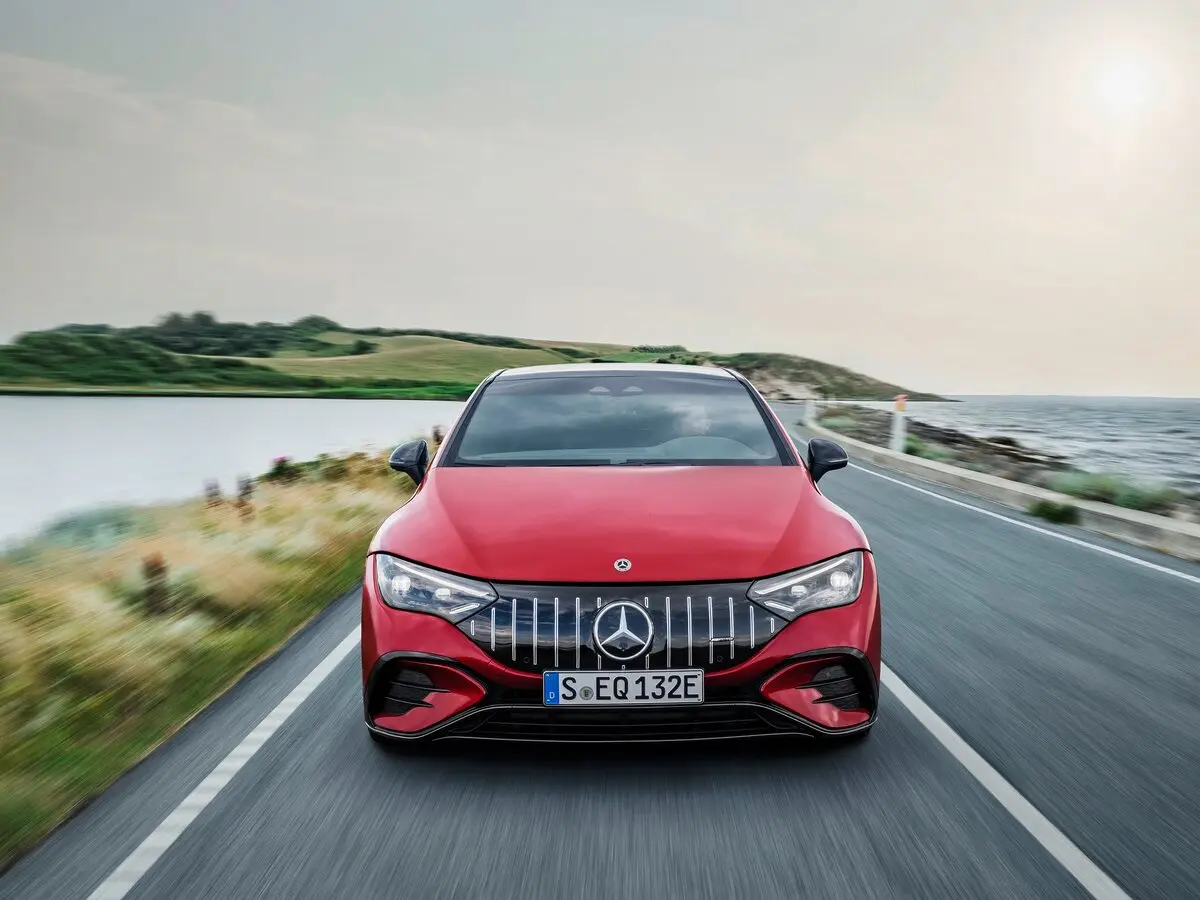 Mercedes-Benz EQE AMG 2022 – н.в. Седан — сүрөт 3