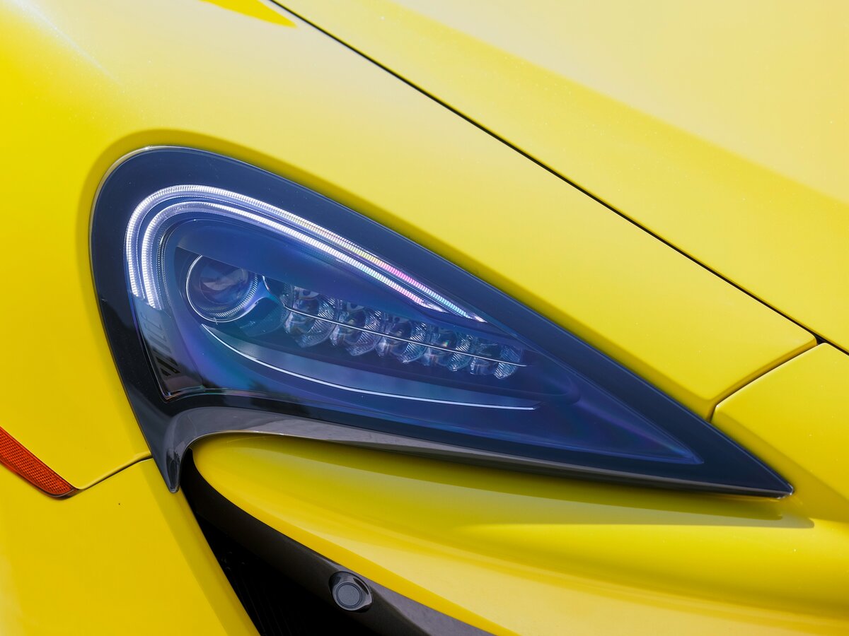 McLaren 570S 2015 – 2021 Родстер — фото 10