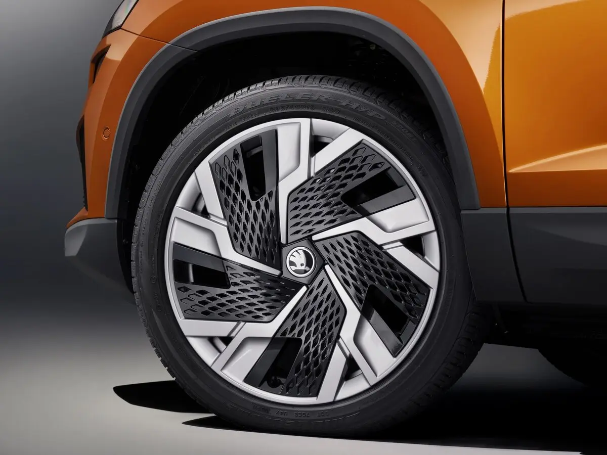 Skoda Karoq I Рестайлинг Внедорожник 5 дв. — фото 13