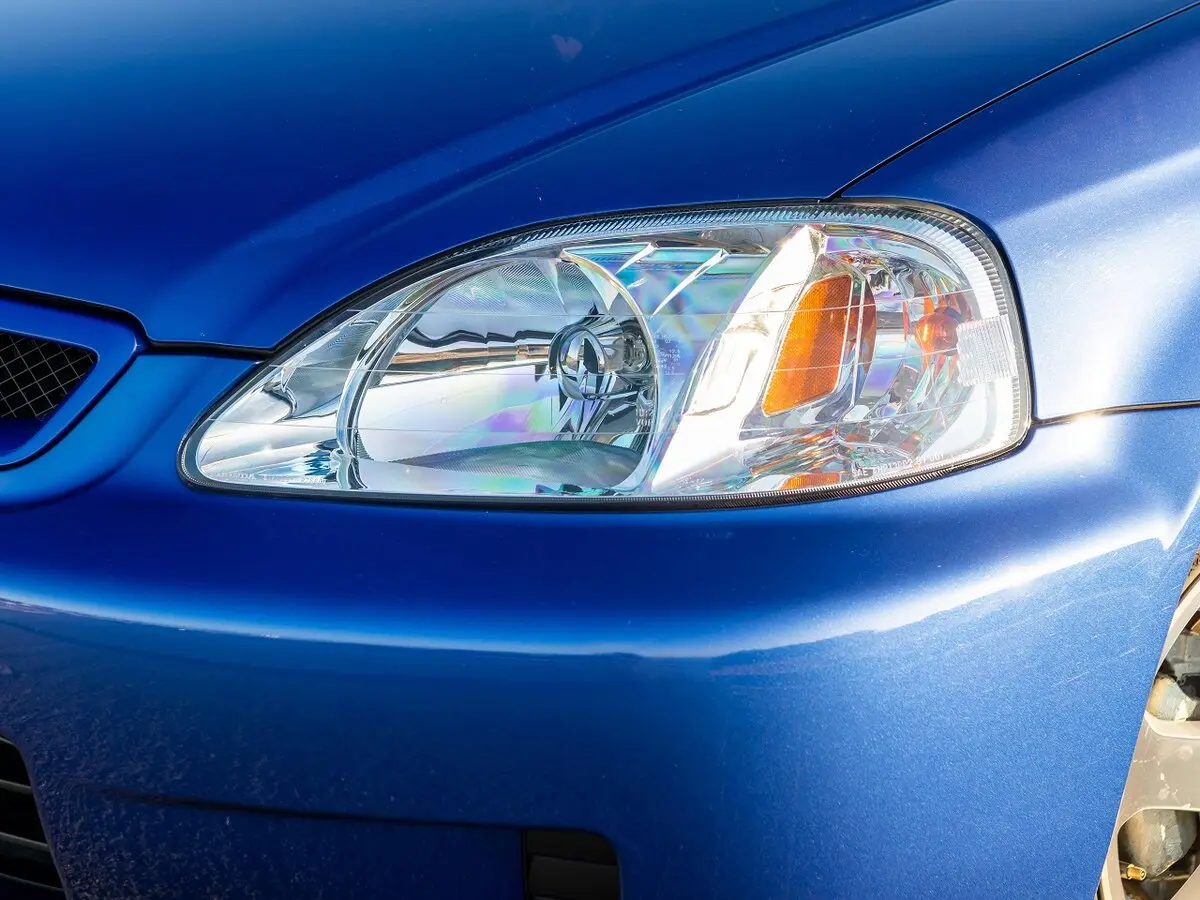 Honda Civic VI Рестайлинг Купе — фото 10