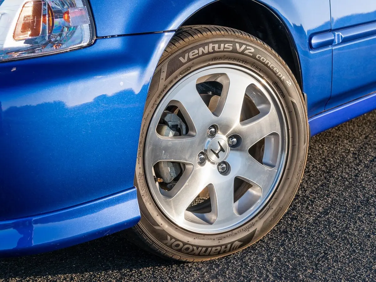 Honda Civic VI Рестайлинг Купе — фото 12