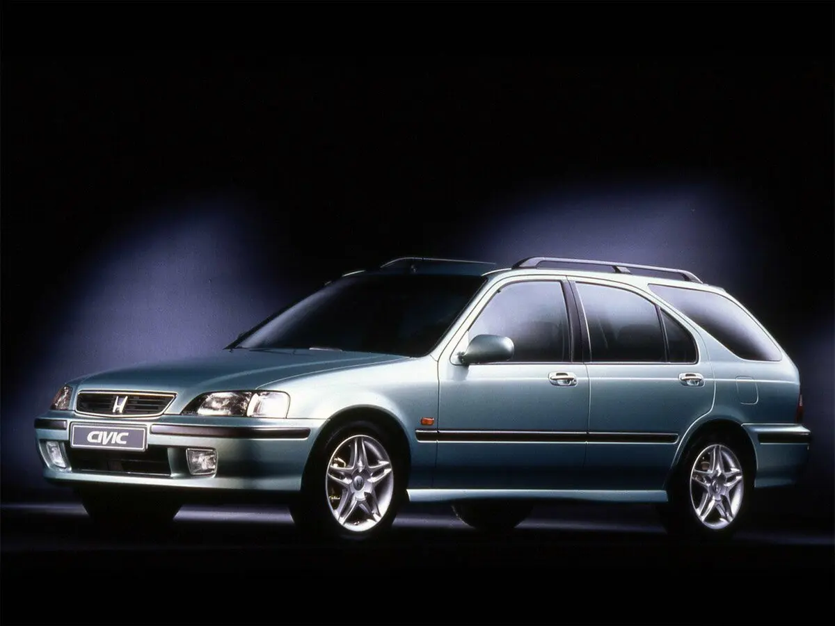 Honda Civic VI Рестайлинг Универсал 5 дв.