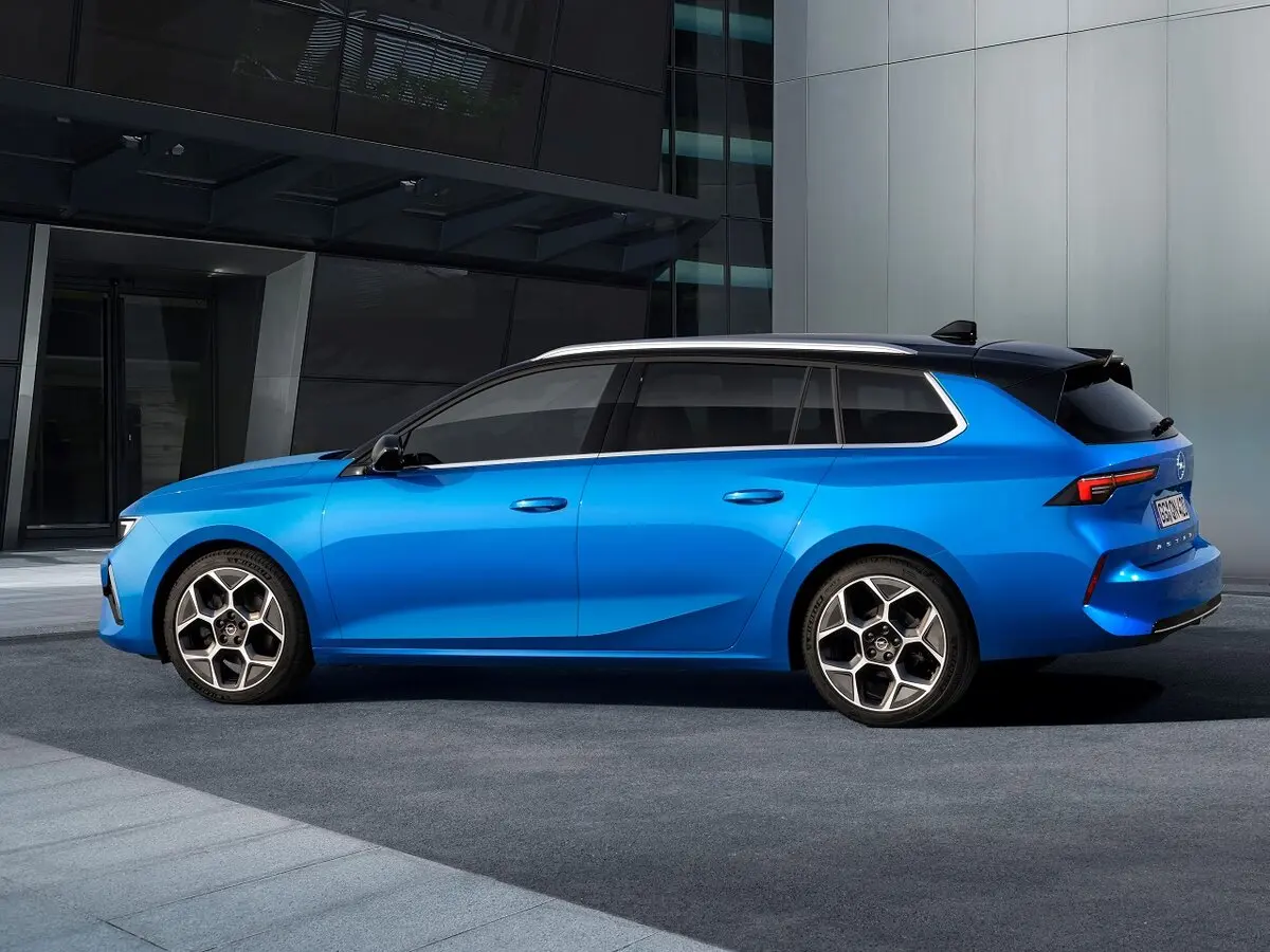 Opel Astra L Универсал 5 дв. — фото 2
