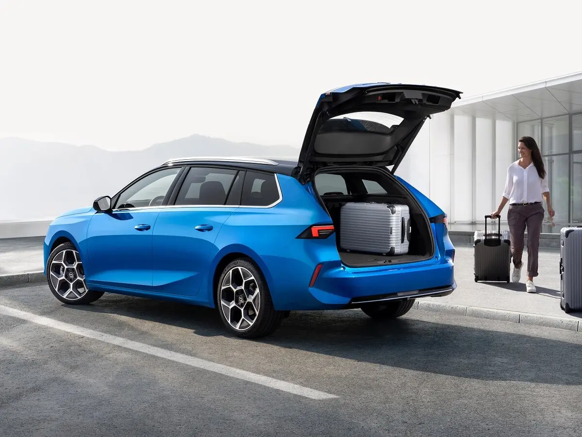 Opel Astra L Универсал 5 дв. — фото 6