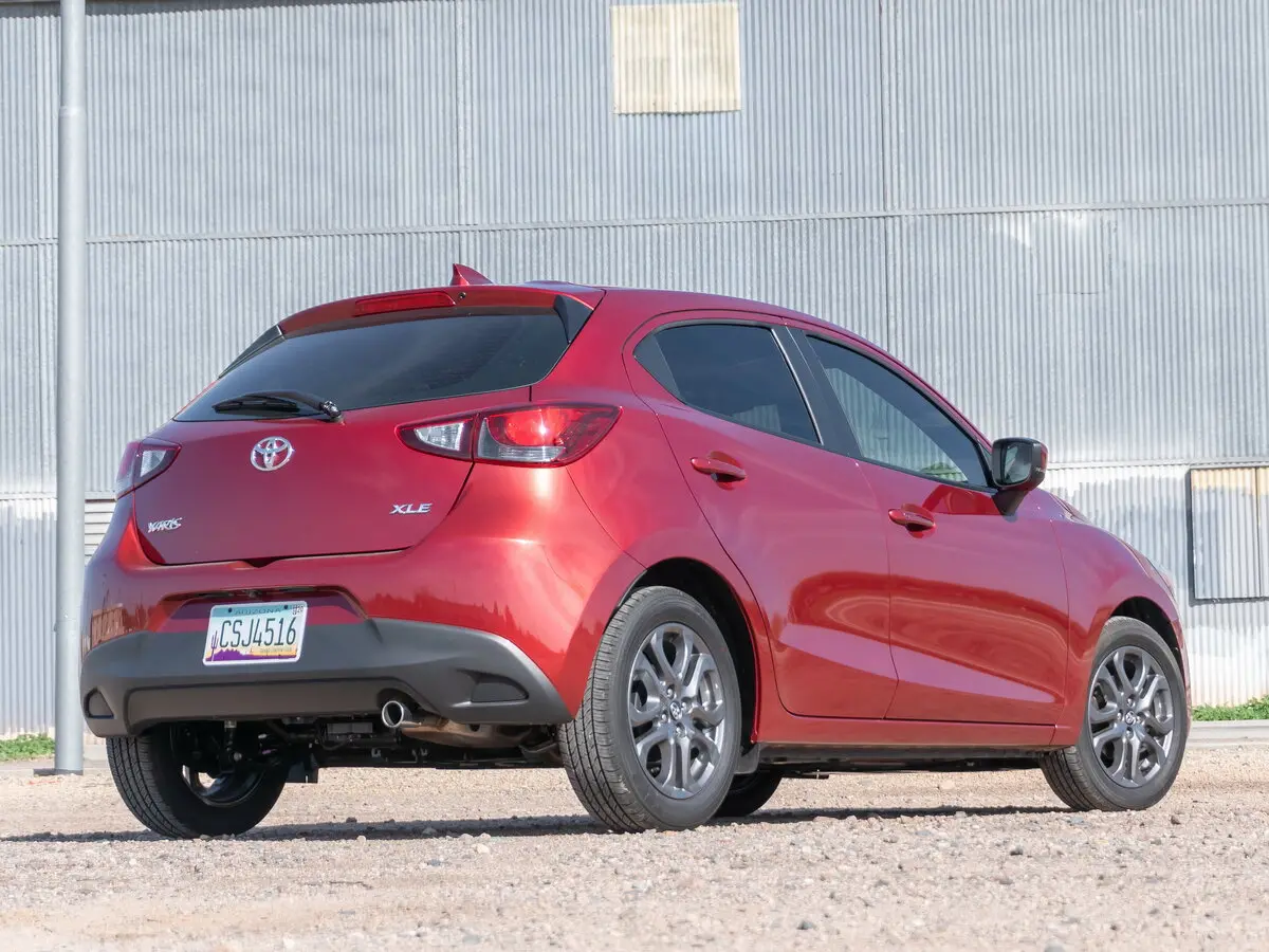 Toyota Yaris DJ/DL Хэтчбек 5 дв. — сүрөт 5