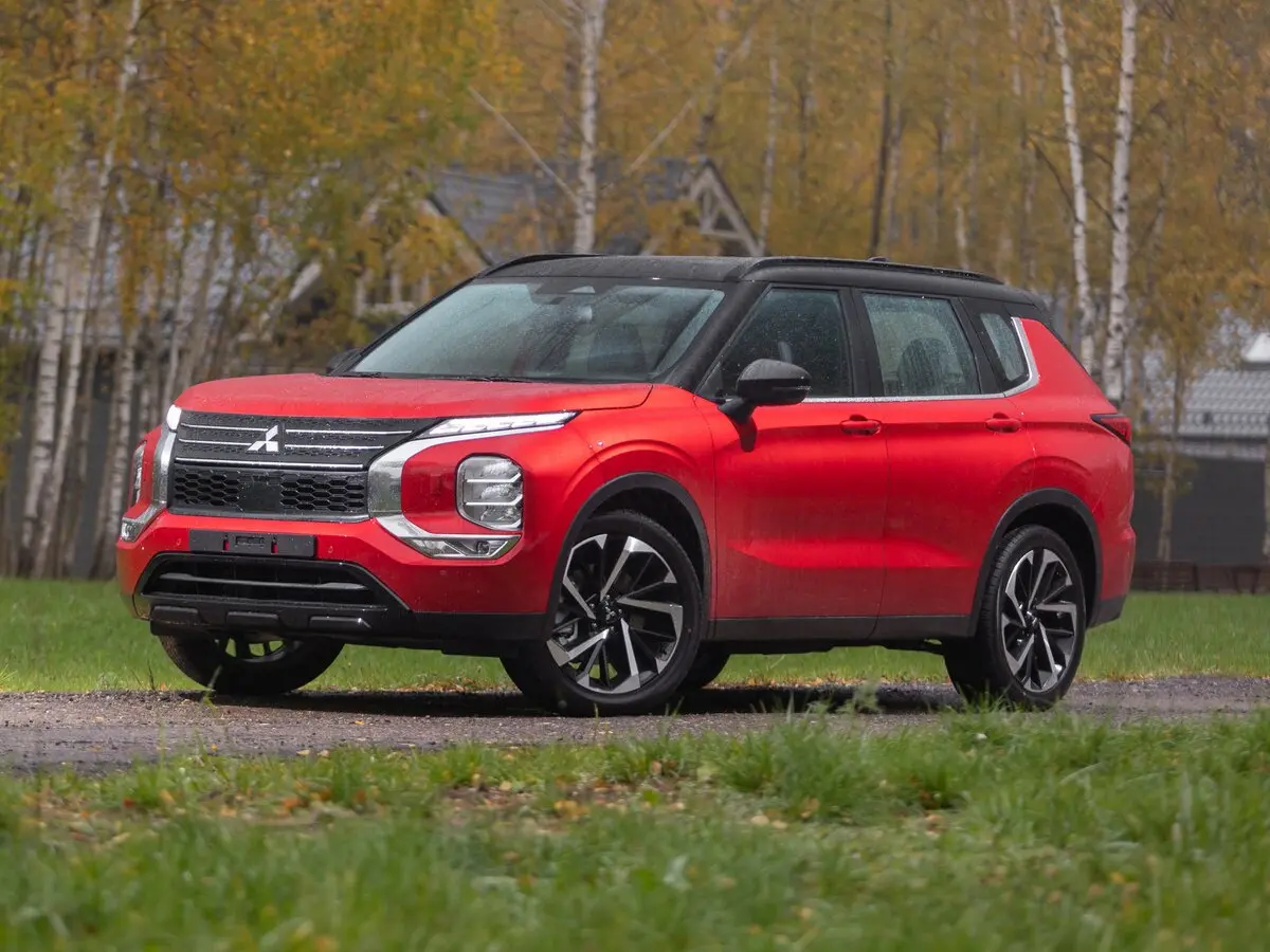 Mitsubishi Outlander IV Внедорожник 5 дв. — photo 18
