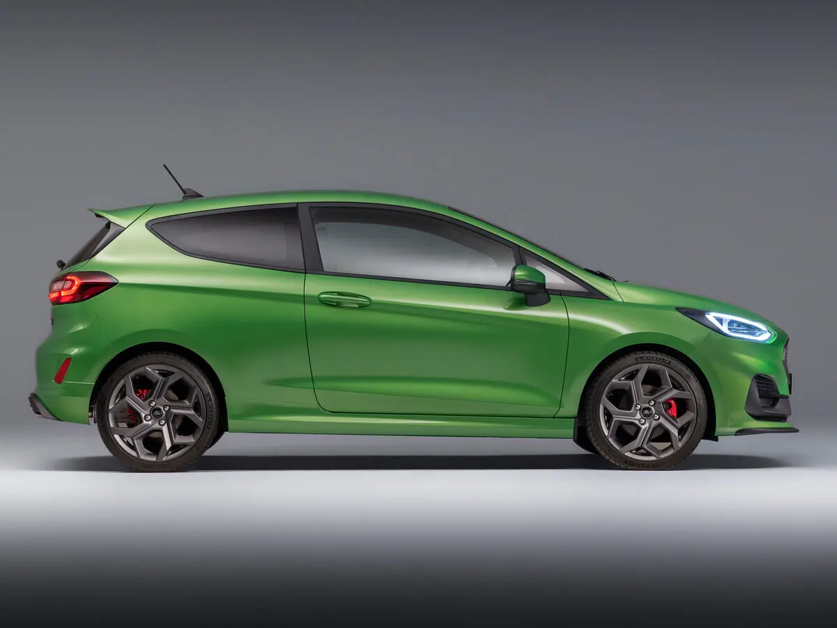 Ford Fiesta ST VII Рестайлинг Хэтчбек 3 дв. — сүрөт 2
