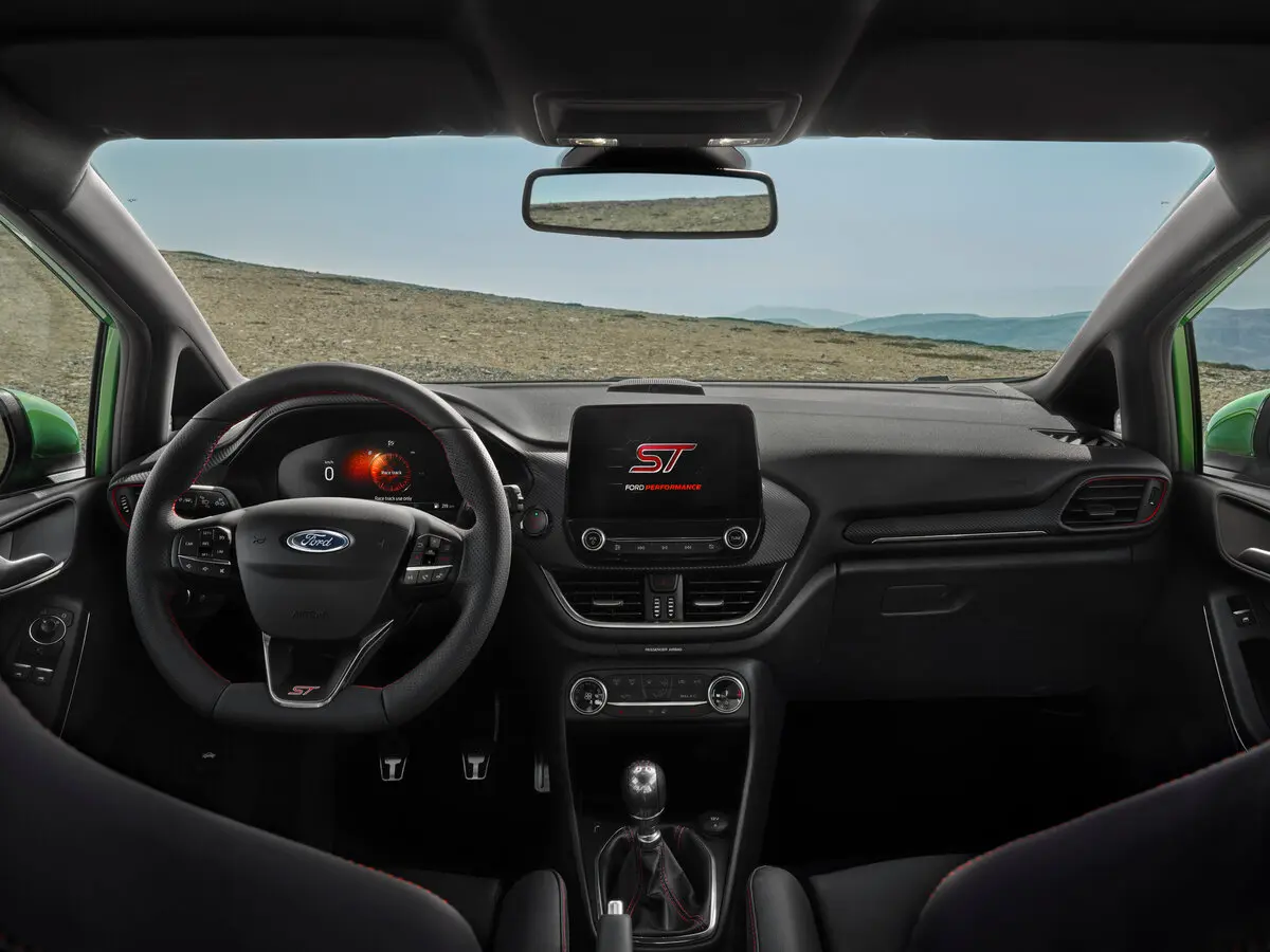 Ford Fiesta ST VII Рестайлинг Хэтчбек 3 дв. — сүрөт 4