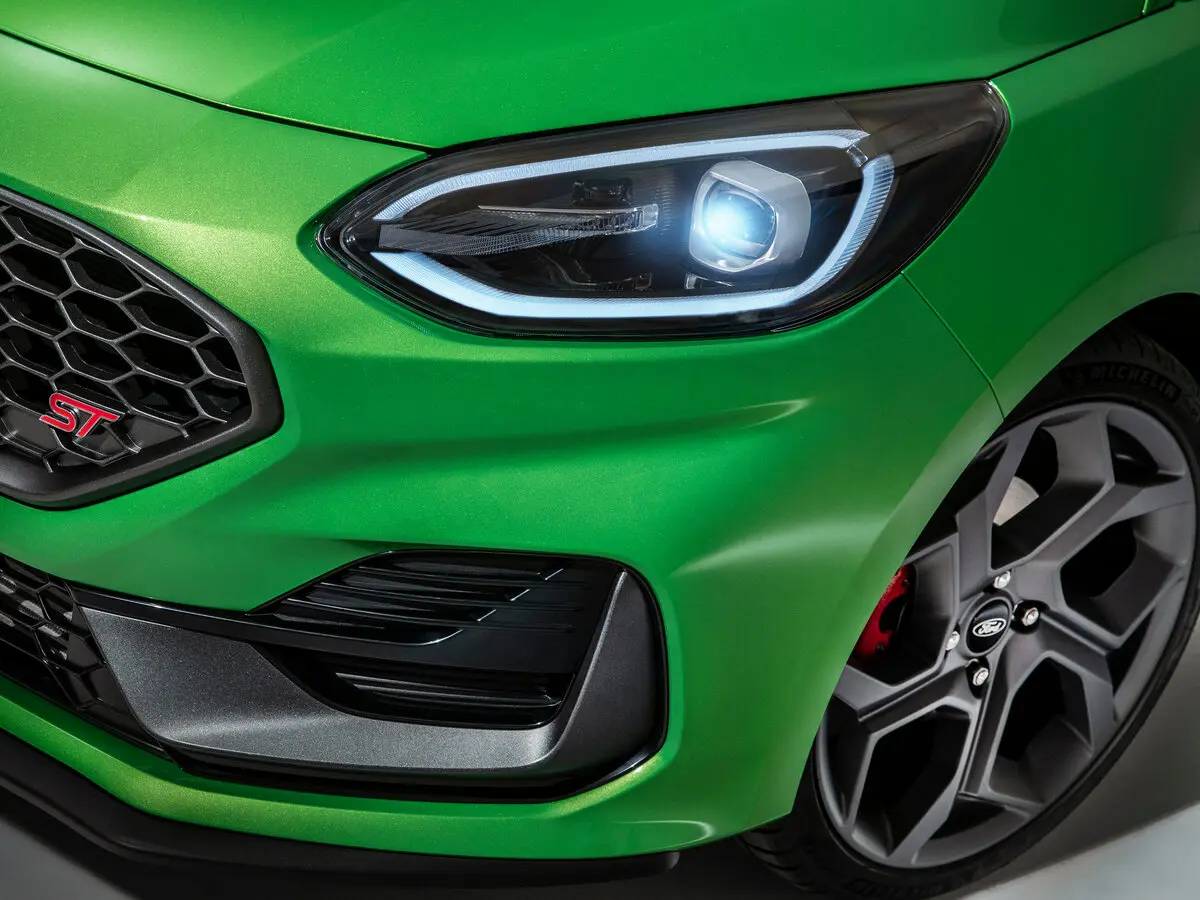 Ford Fiesta ST VII Рестайлинг Хэтчбек 3 дв. — сүрөт 6