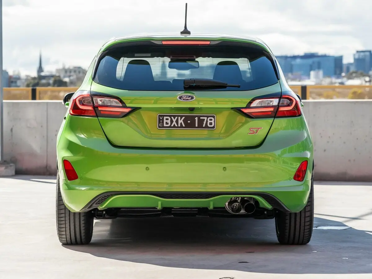 Ford Fiesta ST VII Рестайлинг Хэтчбек 5 дв. — photo 4