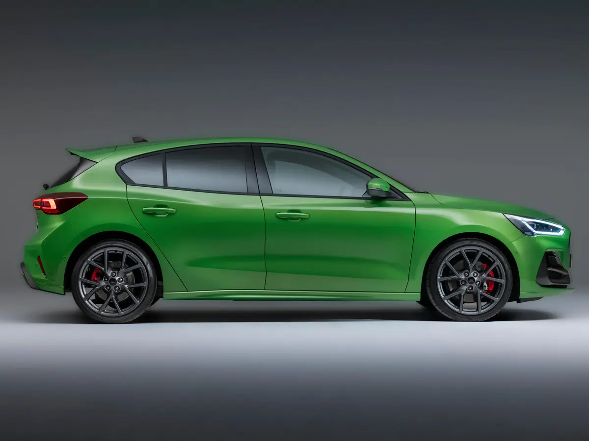 Ford Focus ST IV Рестайлинг Хэтчбек 5 дв. — сүрөт 2